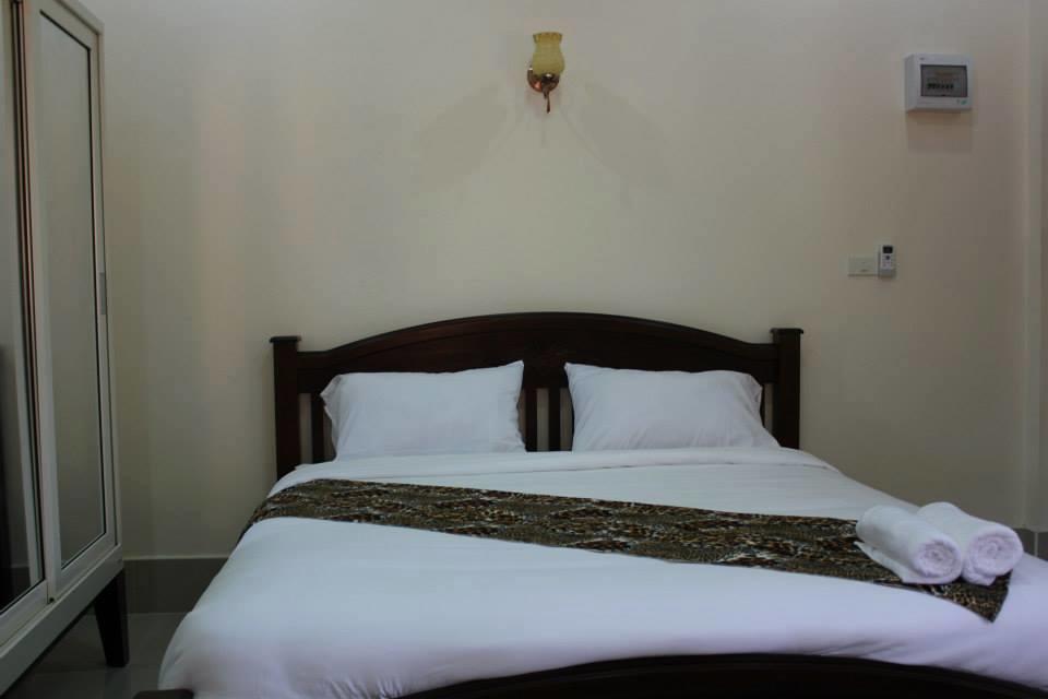 Baan Mek Lom Hotel Khaulak Kültér fotó
