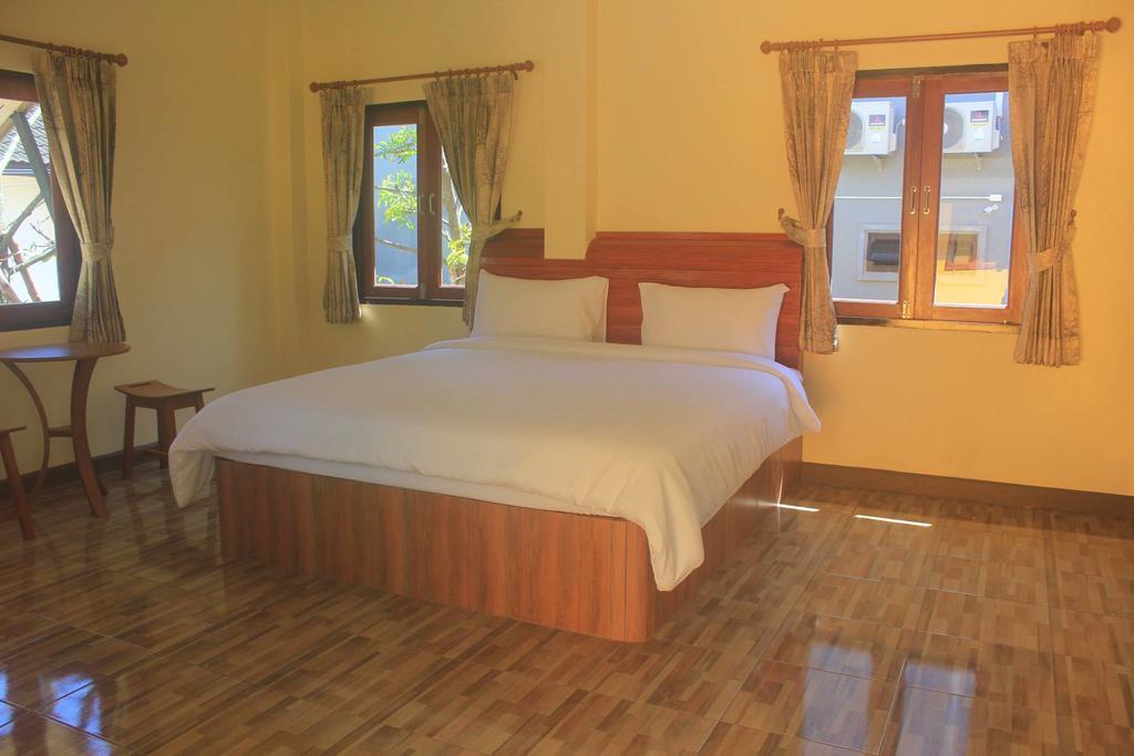 Baan Mek Lom Hotel Khaulak Kültér fotó